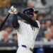 McMahon sai do banco e sai da crise com um grande home run para os Yankees na vitória por 4 a 2 sobre o Royals