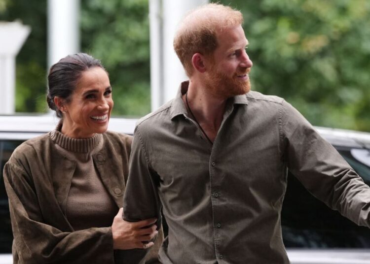 Meghan Markle se dobra e copia Zara Tindall em movimento estratégico | Real | Notícias