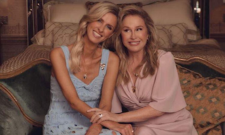 Nicky Hilton 'amou' fotografando sua coleção do dia das mães de Theo Grace x Nicky Hilton com sua icônica mãe Kathy: 'Um momento que guardarei para sempre'