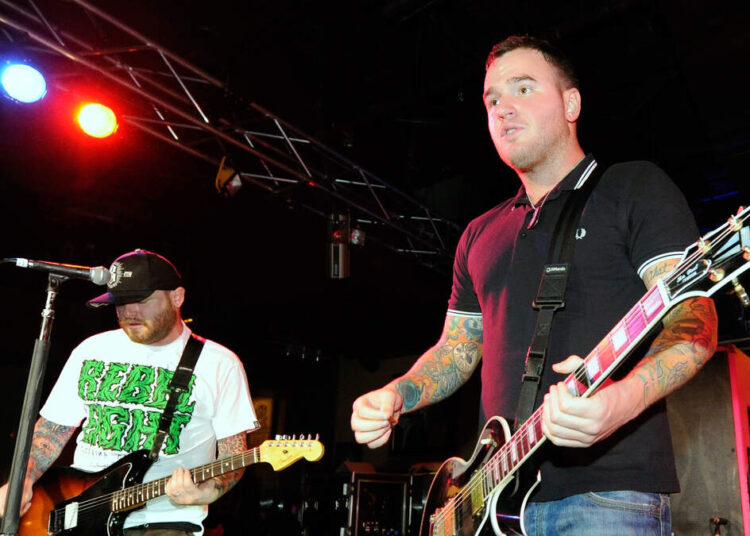 Notícias musicais: Chad Gilbert, do New Found Glory, dá atualizações sobre sua saúde