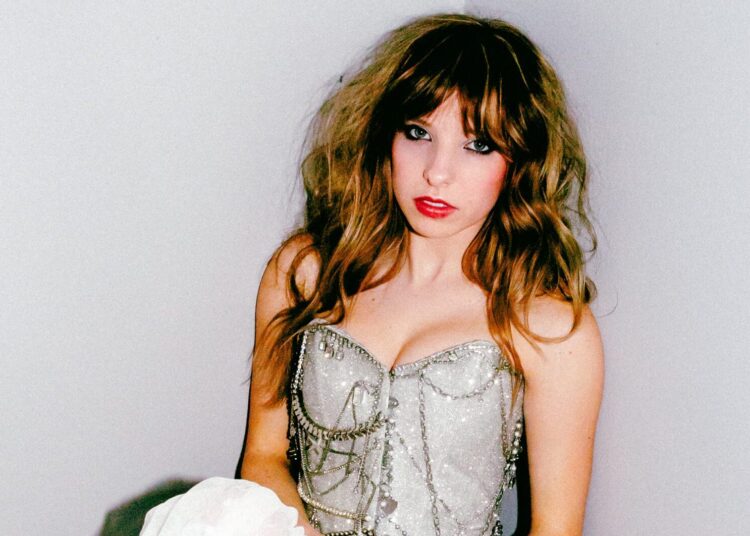Nova crítica musical de Tiffany Johnson