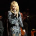 Nova pesquisa revela que Dolly Parton é a pessoa mais popular da América