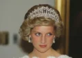 O anel de noivado da princesa Diana 'quebrou' a tradição real - fonte