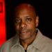 O comediante Dave Chappelle critica o Partido Republicano por transformar suas piadas trans em uma arma