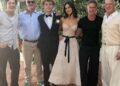 O filho de Matt Bomer, Walker, e a irmã de Billie Lourd, Ava Bozzi, participam do baile de formatura
