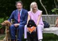 O inesperado encontro 'totalmente nu' de Monty Don com intrusos de jardim