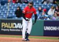 O shortstop do Guardians, Gabriel Arias, deixa o jogo contra o Royals com tensão no tendão esquerdo