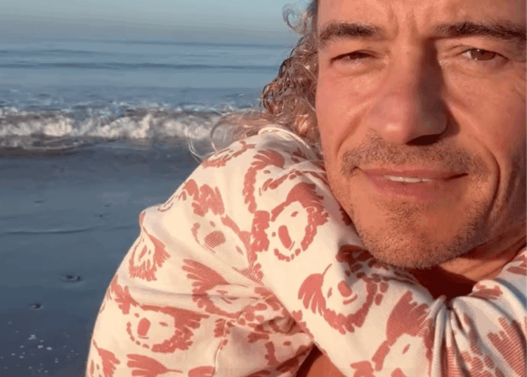 Orlando Bloom compartilha raro vislumbre da filha Daisy