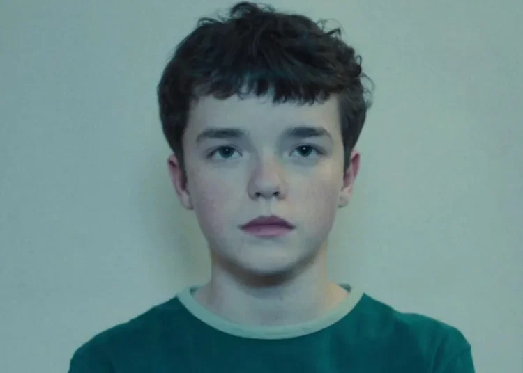 Owen Cooper surge como favorito dos fãs para interpretar o jovem Voldemort em 'Harry Potter' da HBO