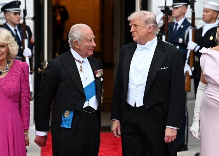 Palácio quebra silêncio após Trump dizer 'Charles concorda comigo' | Real | Notícias
