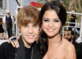 Post viral de Selena Gomez e Justin Bieber no Coachella com a marca de 'notícias falsas'