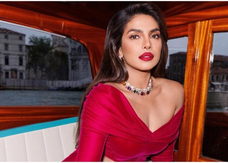Postagem retrospectiva de Priyanka Chopra relembrando a vida e a carreira se torna viral