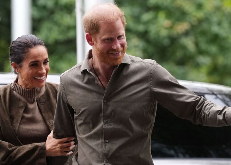 Príncipe Harry faz comentário contundente de 5 palavras quando ele e Meghan chegam em Oz | Real | Notícias
