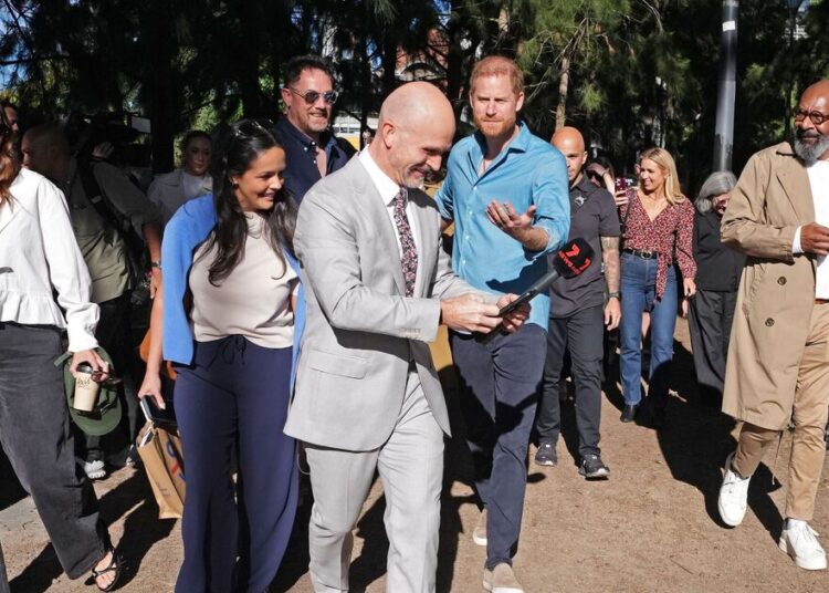 Príncipe Harry forçado a intervir para proteger Meghan enquanto eles são ‘emboscados’ | Real | Notícias