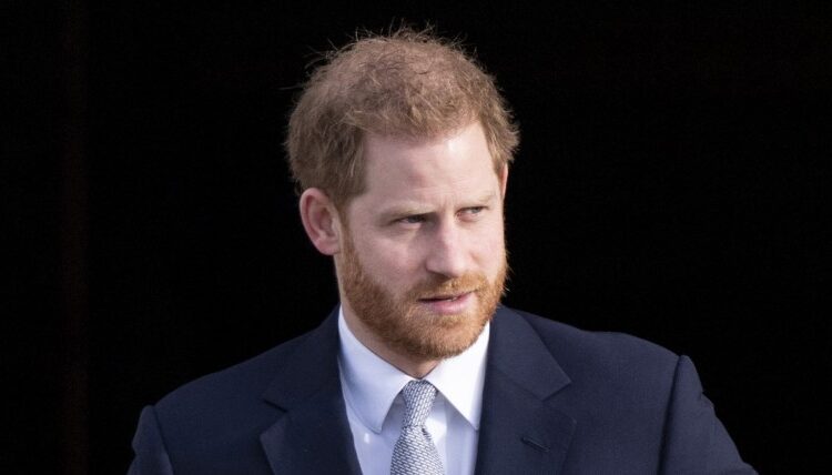 Príncipe Harry processado por difamação pela instituição de caridade que ele cofundou