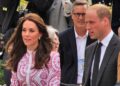 Príncipe William e Kate participam do culto de Páscoa com o rei Charles após 3 anos em meio à crise de Andrew