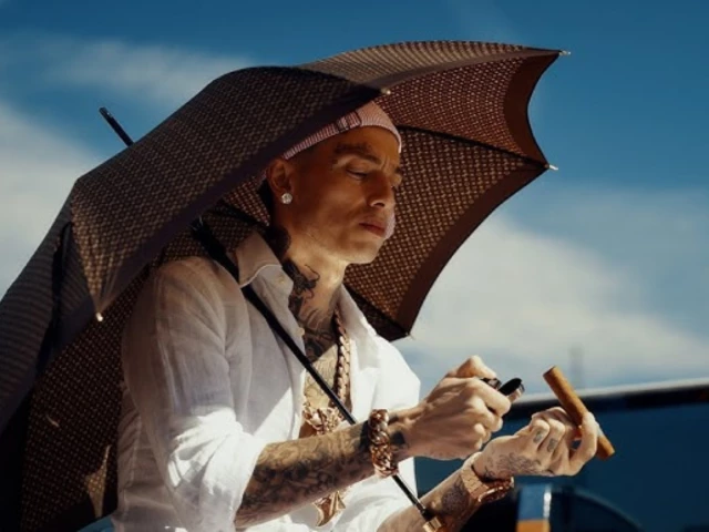 Rapper britânico defende marca paquistanesa em novo videoclipe