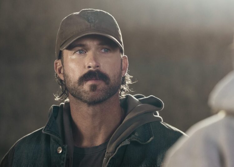 Recapitulação de 'Marshals': Riley Green apresenta nova música no spinoff de 'Yellowstone'