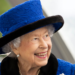 Rei Charles encomenda biografia oficial da Rainha Elizabeth II em uma mudança real histórica