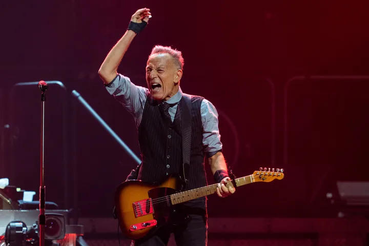 Revisor vira terra arrasada no concerto anti-Trump 'hipócrita' de Springsteen