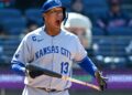 Royals bate tão frio quanto o ar de Cleveland, Royals perde por 2-1