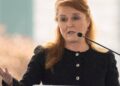 Sarah Ferguson 'se tornará um verdadeiro espinho na coroa' | Real | Notícias