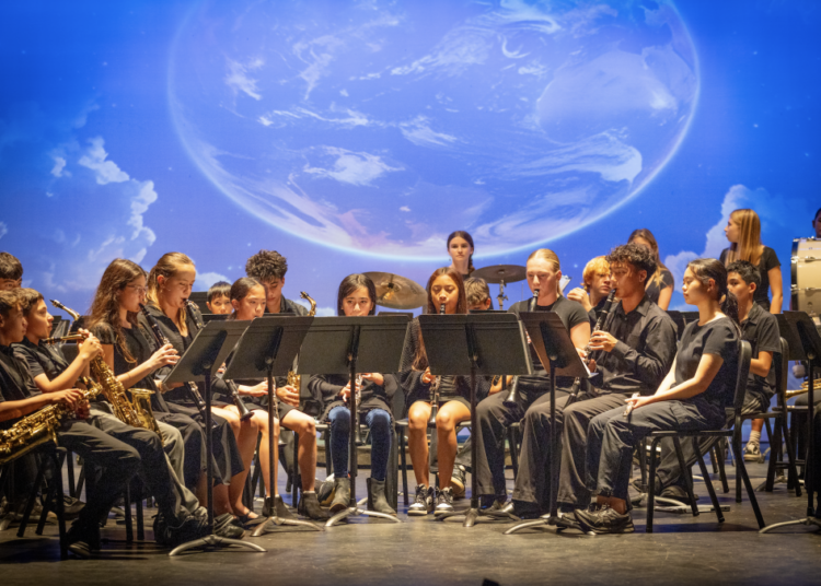 Seabury Hall Performing Arts apresenta duas vitrines de primavera: Road Trip e Spring into Jazz: Maui Now