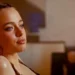 Shiloh, filha da atriz Angelina Jolie, aparece no MV da cantora K-pop Dayoung