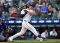 Tigers estendem sequência de vitórias ao se reunir em 9º lugar para vitória atrasada pela chuva sobre Royals