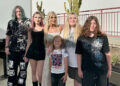 Tori Spelling e 4 de seus filhos levados ao hospital após acidente de carro