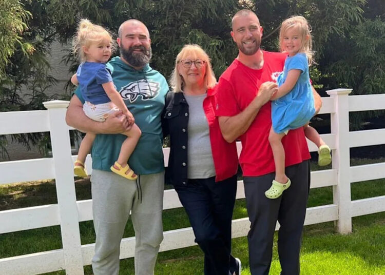 Travis Kelce relembra sua reação hilariante quando Jason Kelce lhe contou pela primeira vez que sua esposa Kylie estava grávida