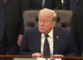 Trump vai atrás do filho do rei pouco antes da visita real