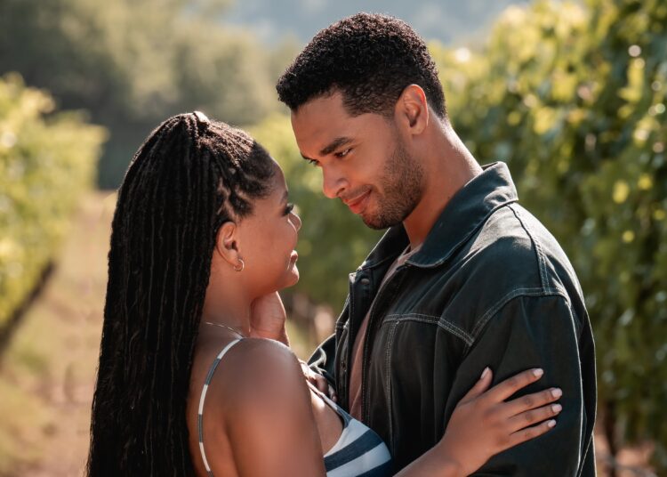Você, eu e a Toscana não deveríamos ter que salvar Black Rom-Coms