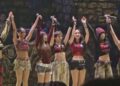 Xonara, o novo grupo feminino da 1Z Entertainment, se apresenta no show Wakas at Simula do SB19