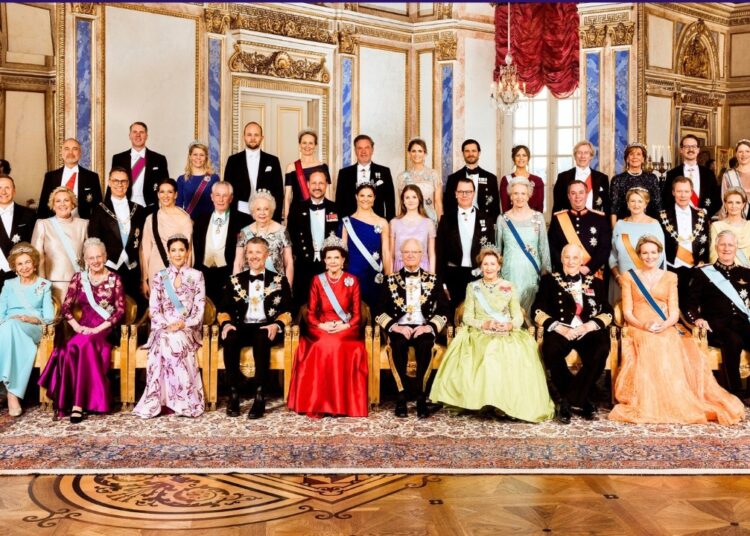 Todas as Tiaras da Realeza Europeia no Jantar de 80 Anos do Rei Carl XVI Gustaf da Suécia