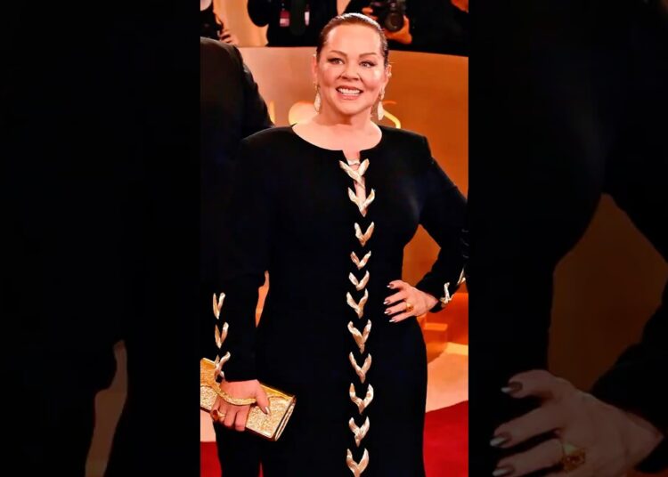 2 irmãs, 2 vidas diferentes Melissa e Margie McCarthy. #famosos2025 #curiosidades #brasil
