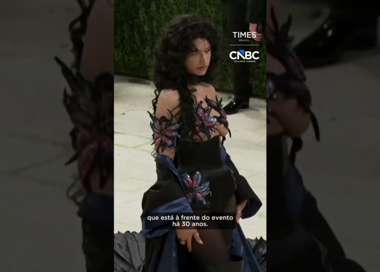 Arte e filantropia: Met Gala atinge US$ 42 milhões em noite histórica #shorts