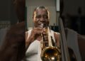 El músico más amado del siglo XX repartía laxantes a la realeza #cibertales#jazz #history