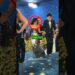 POR QUE ELAS NÃO LARGAM O SALTO? 👠🤯 #curiosidades #jennaortega #brazil
