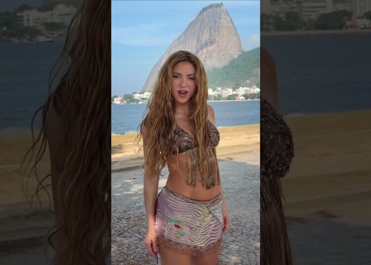 Preço do show de Shakira no Rio de Janeiro #shakira #show #brasil #rj #copacabana #praia #musica