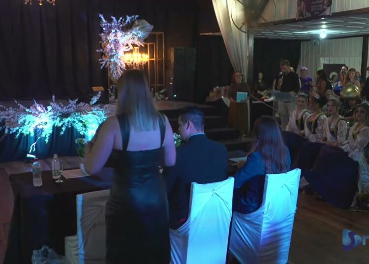 Concurso da realeza da XII Festa da Integração e 35º Aniversário de Braço do Trombudo