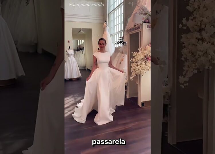 3 vestidos de noiva tão elegantes que parecem feitos para a realeza 👑✨#vestidodenoiva #perfeito