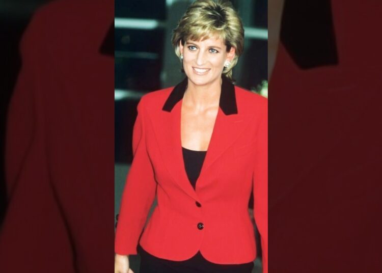 ⭐️ Princess Diana Who Completely Stole Every Paparazzi Lens 🇯🇵パパラッチのレンズさえ圧倒したダイアナ妃の存在感✨