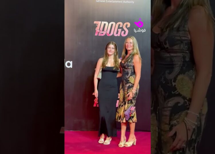 نجوم مصر يحضرون أول عرض لفيلم 7 دوجز