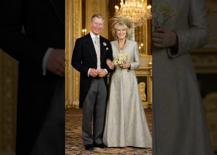 Did You Know the Secret Lesson Queen Elizabeth Gave Camilla? 🤯 #royal #facts #shorts