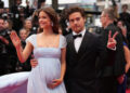 A barriga do bebê de Barbara Palvin estreia em Cannes. Modelo e Dylan Sprouse estão esperando o primeiro filho juntos