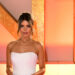 A estrela de TV Chloe Lewis lembra do 'primeiro amor' e 'namorado de infância' Jake Hall