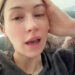A ex de Pete Davidson, Elsie Hewitt, diz que é mãe sozinha, fonte refuta a afirmação de que ele não está apoiando a filha