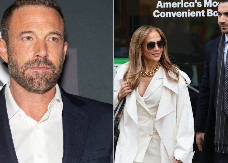 A ex-mulher de Ben Affleck e o romance de Brett Goldstein são 'negócios' - fonte