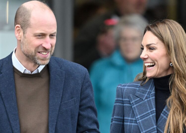 A nova abordagem do Príncipe William e Kate para fotos de família